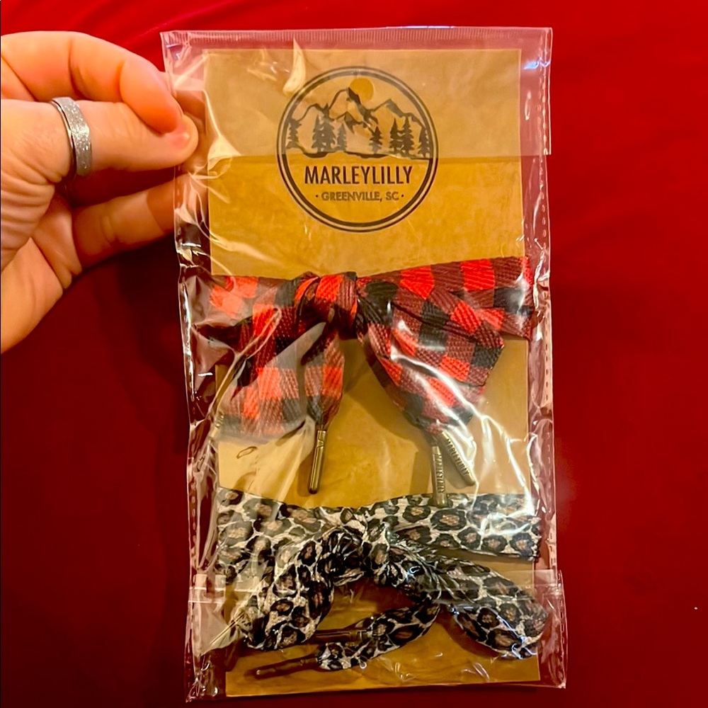 Marleylilly Red Plaid Shoe String Set